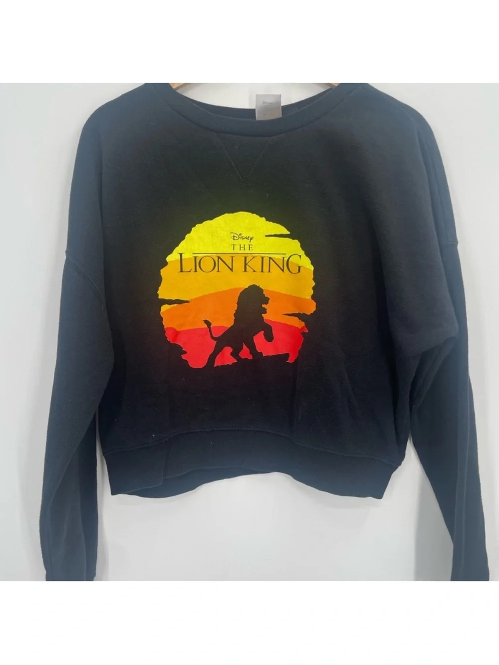 Disney The Lion King Graphic Logo Black Cropped Long Sleeve Sweatshirt Size L
